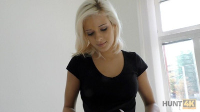 Mystery siren's amateur cuckold video