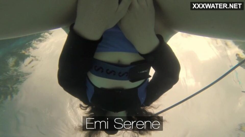 Emi's underwatershow porn by Underwater Show Free Porn Videos | BestPornHubs.