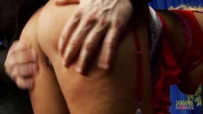 Sophisticated Scarlet Rebel at spanking scene