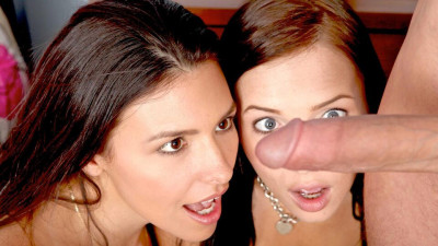 Danica and Ashli's side fuck xxx