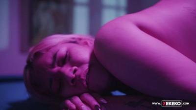 Salacious chippy - venezolana smut - Xekeko