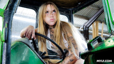 Vicious Kimberly Crush's big cock xxx