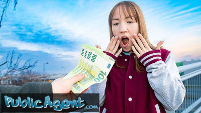 Yeri Blue and Kate Quinn's hd scene by Public Agent