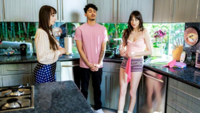 Watch sneaky Lexi Luna and Lana Smalls's smut