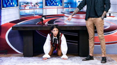 Enticing Sona Bella - doggystyle movie - Brat Tamer
