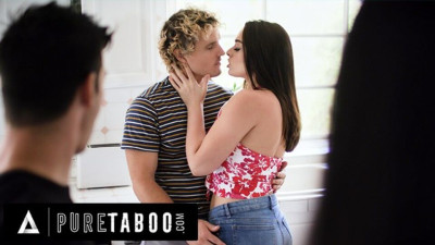 Watch talented Sophia Burns's trailer