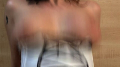 Desirable queen's big ass scene