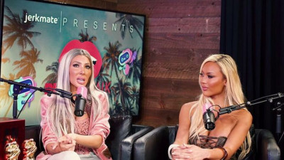 Farrah Abraham and Kazumi's pornstar porn by Pillow Talk