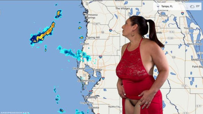Dame's big natural tits movie