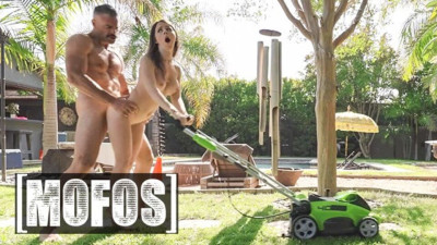 Charles Dera and Charly Summer's mofosnetwork clip by Mofos