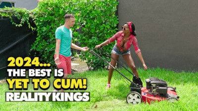 Watch rosy Johnny Love and Naomi Foxxx's clip