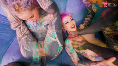 Sex hungry Anuskatzz and Lily Lu's big ass dirt