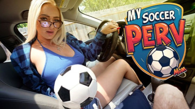 Conor Coxxx and Elana Bunnz's cum hungry sex by Perv Mom