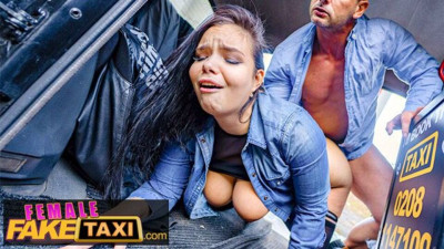 Harmonious Dorian Del Isla and Sofia Lee's cowgirl action