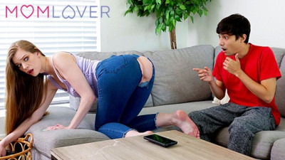 MomLover.com featuring Erin Everheart's big tits stepmom movie