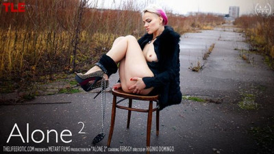 Petite Blonde's solo female movie by TLE