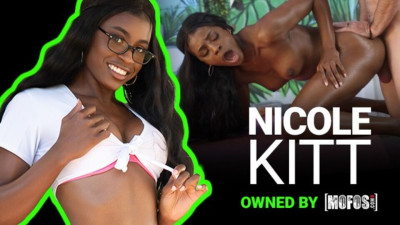 Charles and Nicole's ebony babe dirt