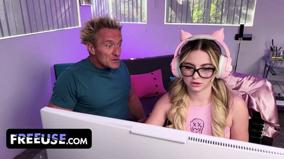 Energetic Aria Banks - blowjob action - FreeUse Free Porn Videos | BestPornHubs.