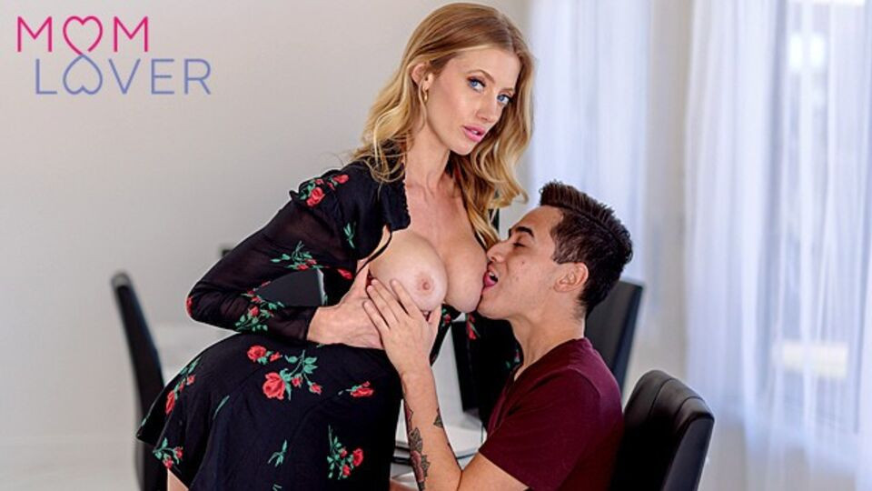 Juan El Caballo Loco & Barbie Feels Looks At The Camera While Getting Fucked Free Porn Videos | BestPornHubs.