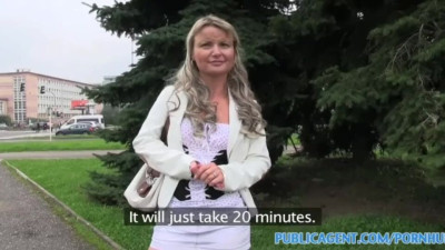 Horny MILF Risky Public Sex Outdoors